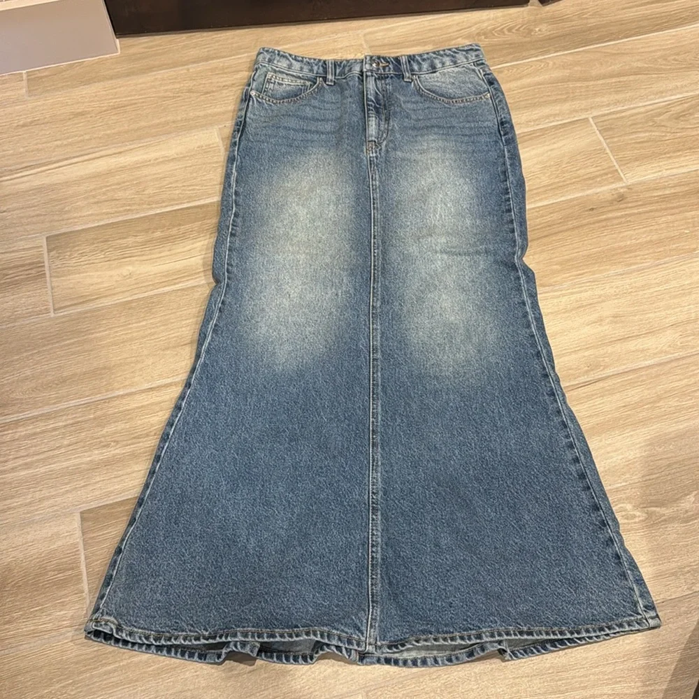 H&M mermaid denim skirt size 10, New Maxi jeans skirt Very pretty H & M - Picture 2 of 16